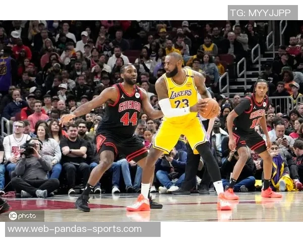 亚历山大强势回归MVP榜首詹姆斯稳居第五位 亚历山大强势回归MVP榜首詹姆斯稳居第五位